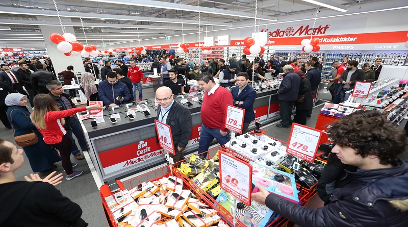 En uzun gece indirim başlattı... MediaMarkt Türkiye!