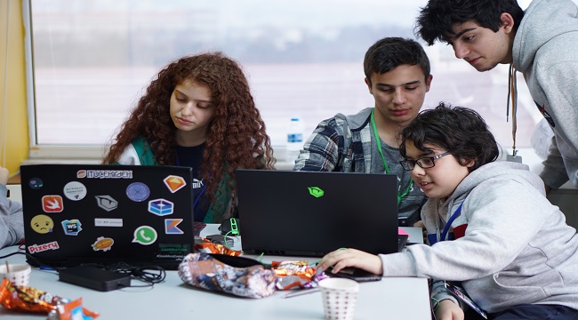 Hayallerindeki E-Spor Oyununu Tasarladılar