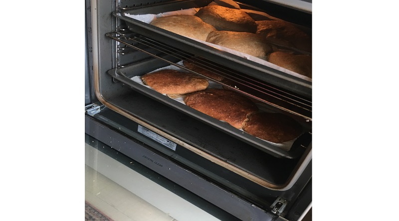 Ekmek zamlandı... Evde fırında pişirebilirsiniz!