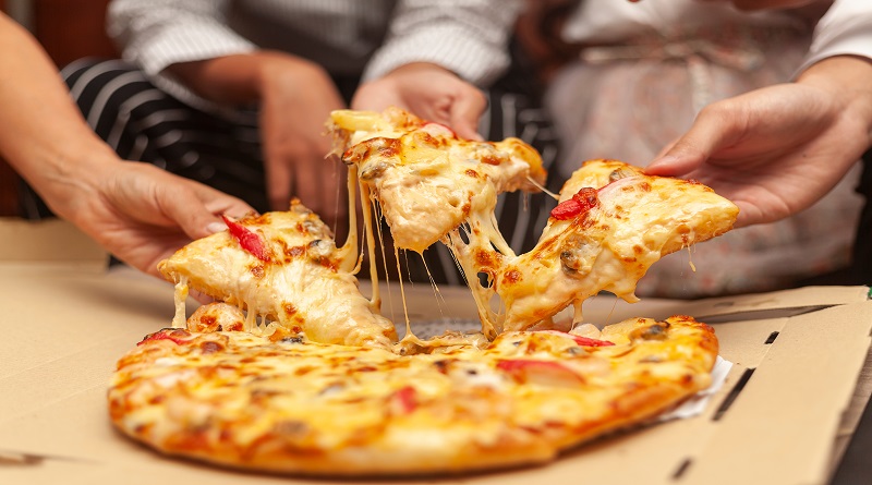 Pizza en çok pazar günü seviliyor: ARAŞTIRMA SONUCU