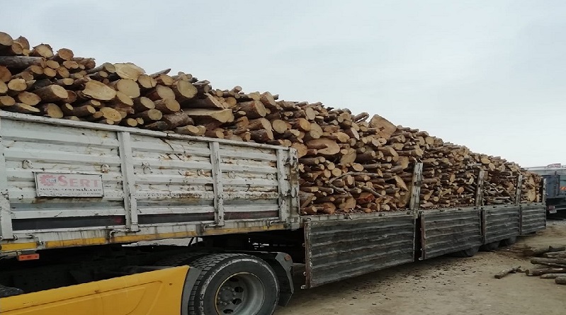 Deprem bölgesine yakacak gönderiyor!