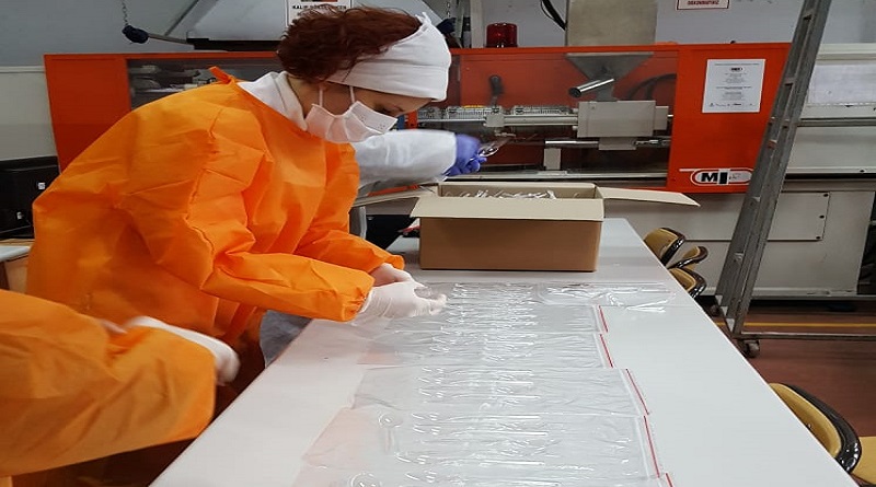 Gönüllü Öğretmenler: Aylık yaklaşık bir milyon tek kullanımlık plastik ürünlerin üretimi yapacak