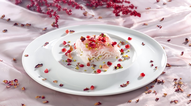 Evin Şeflerine Bayrama Özel Ham Ballı Güllaç Tarifi