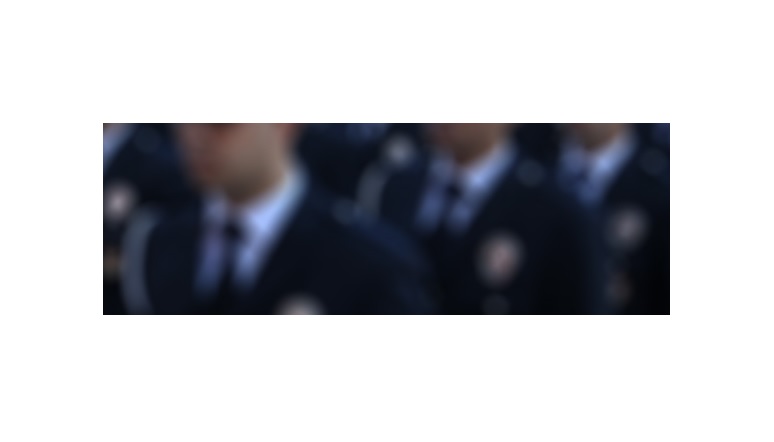 ÖĞRENCİLER: Polis olmak için...