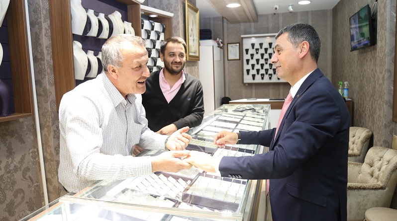 Belediye 'Kiraları' yüzde 80 düşürecek: Örnek adım...