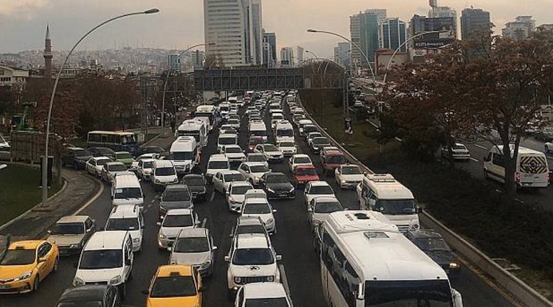 İkinci el araç fiyatlarında düşüş sürüyor!