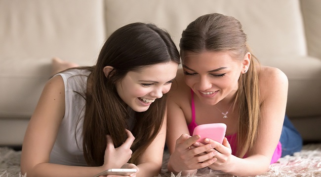 Günde 8 saat ekran başındayız