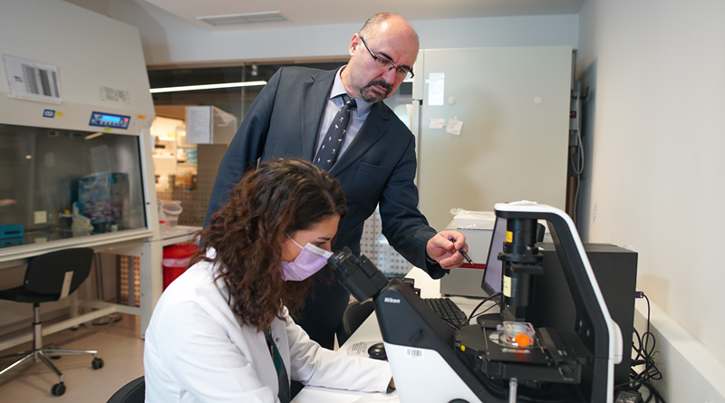 Yerli Kanser İlacı Çalışmaları Umut Vadediyor - İstinye Üniversitesi Moleküler Kanser Araştırma Merkezi...