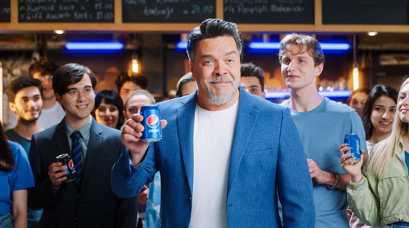 Pepsi’nin Beyaz'lı yeni reklam filmi ‘ÇOK OKEY’