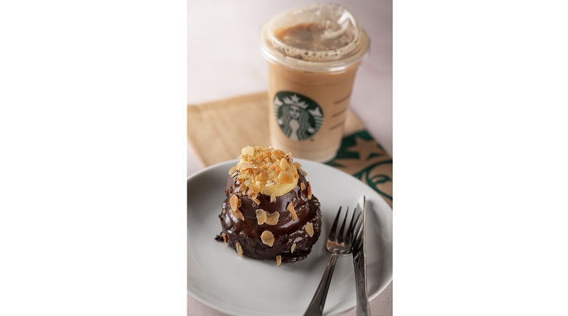 Starbucks’tan yepyeni yaz lezzetleri!