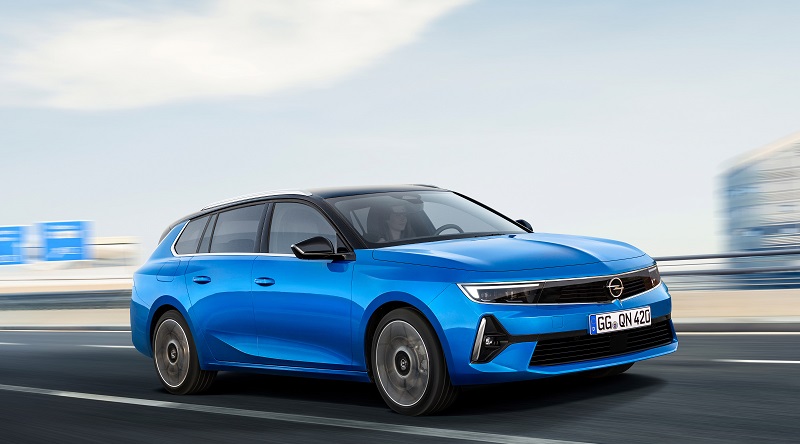 İşte Yeni Opel Astra Sports Tourer!