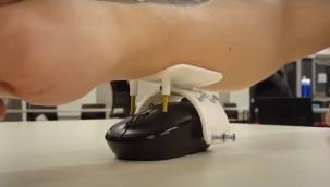 Türk genci eli olmayanlar için mouse geliştirdi!