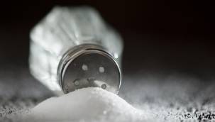 Tuzun 6 büyük zararı - Acıbadem Hastanesi Nefroloji Uzmanı Prof. Dr. Evrenkaya anlattı!