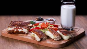 Yazın ayran içmek için yedi sebep