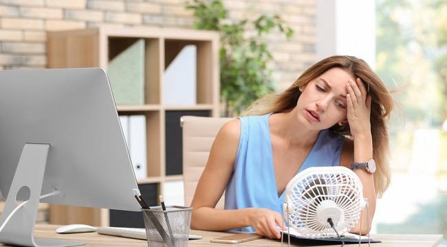 Aşırı sıcaklarda vücudu serinletmenin 9 püf noktası! - Acıbadem Hastanesi