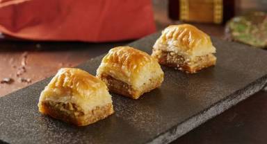 Ustalar anlattı - Baklava nasıl yapılır?