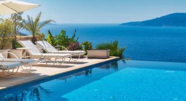 Bayramda Antalya’dayız