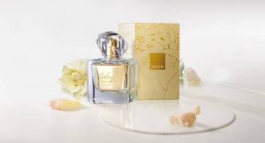 Avon’un Kokularıyla, Bu Yaz En Tatlı Anılara Yolculuk Başlasın