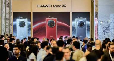 Huawei’den katlanabilir telefon ve ses teknolojisinde yeni bir devrim