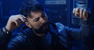 Tarkan yeni şarkısı 'Geççek' - Dinleyebilirsiniz...