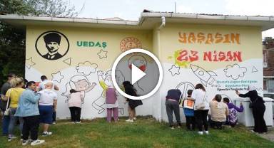 Elektrik trafoları 23 NİSAN'ı konuşuyor!