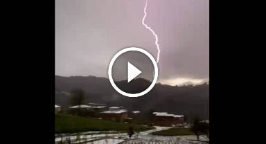 Hava durumu 'Kar - Yağmur - Şimşek' aynı anda - Neresi mi?